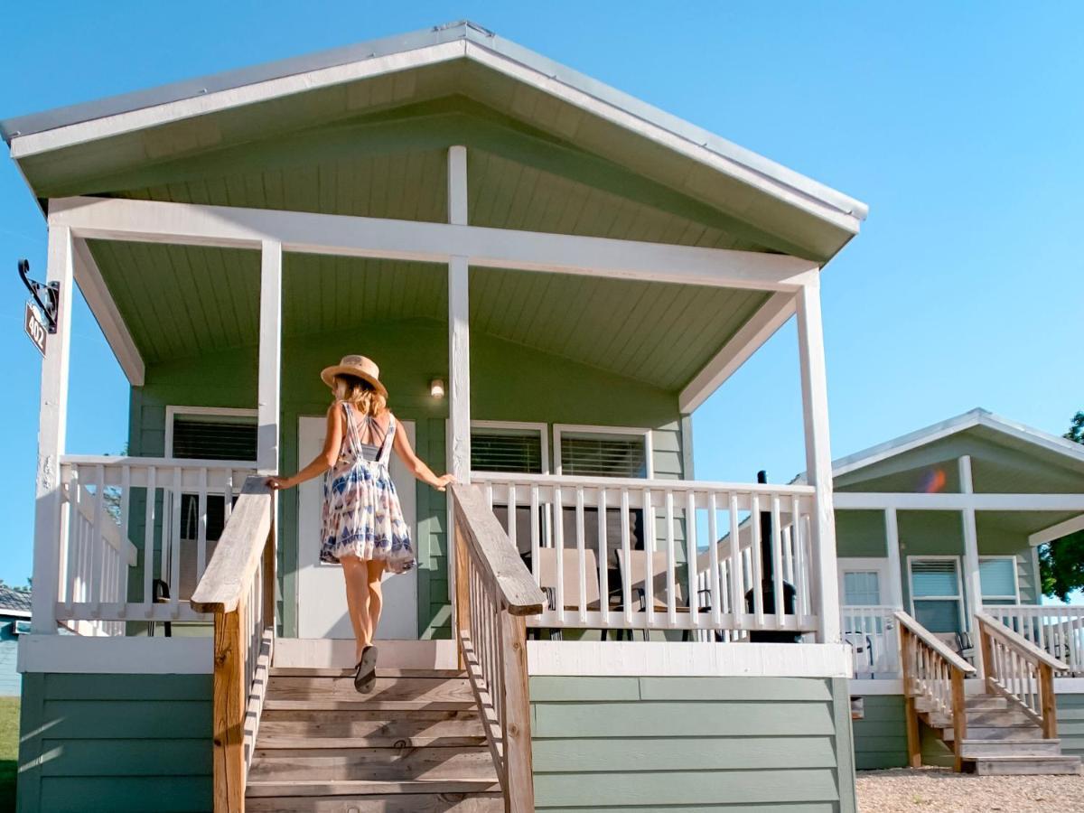 מלון ניו בראונפלס Sun Retreats Texas Hill Country מראה חיצוני תמונה